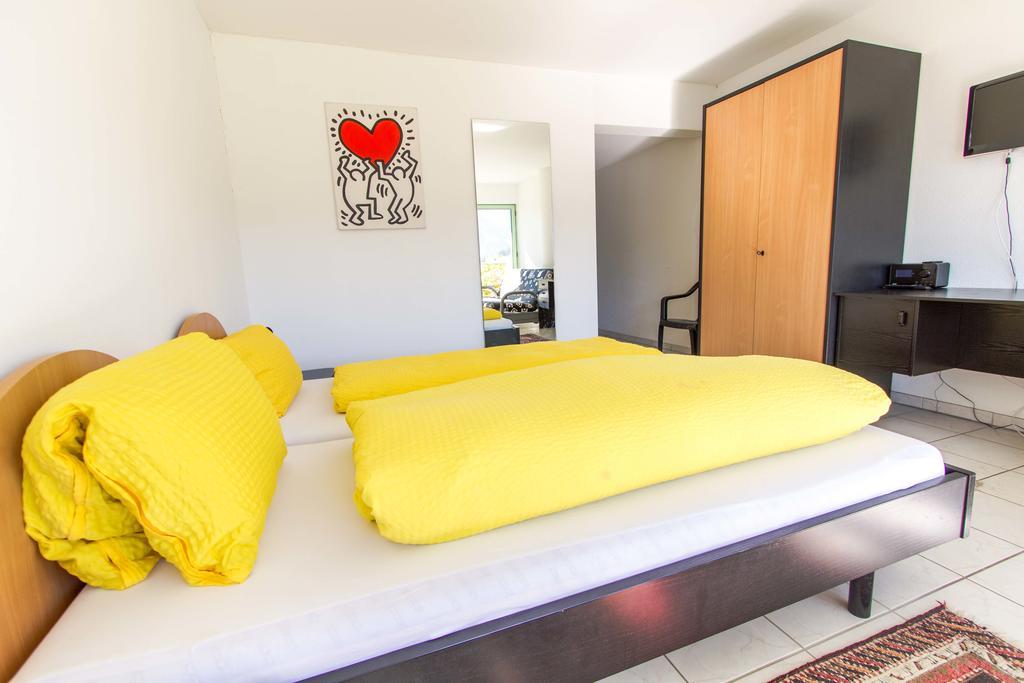 אמדן Hotel Sonne מראה חיצוני תמונה